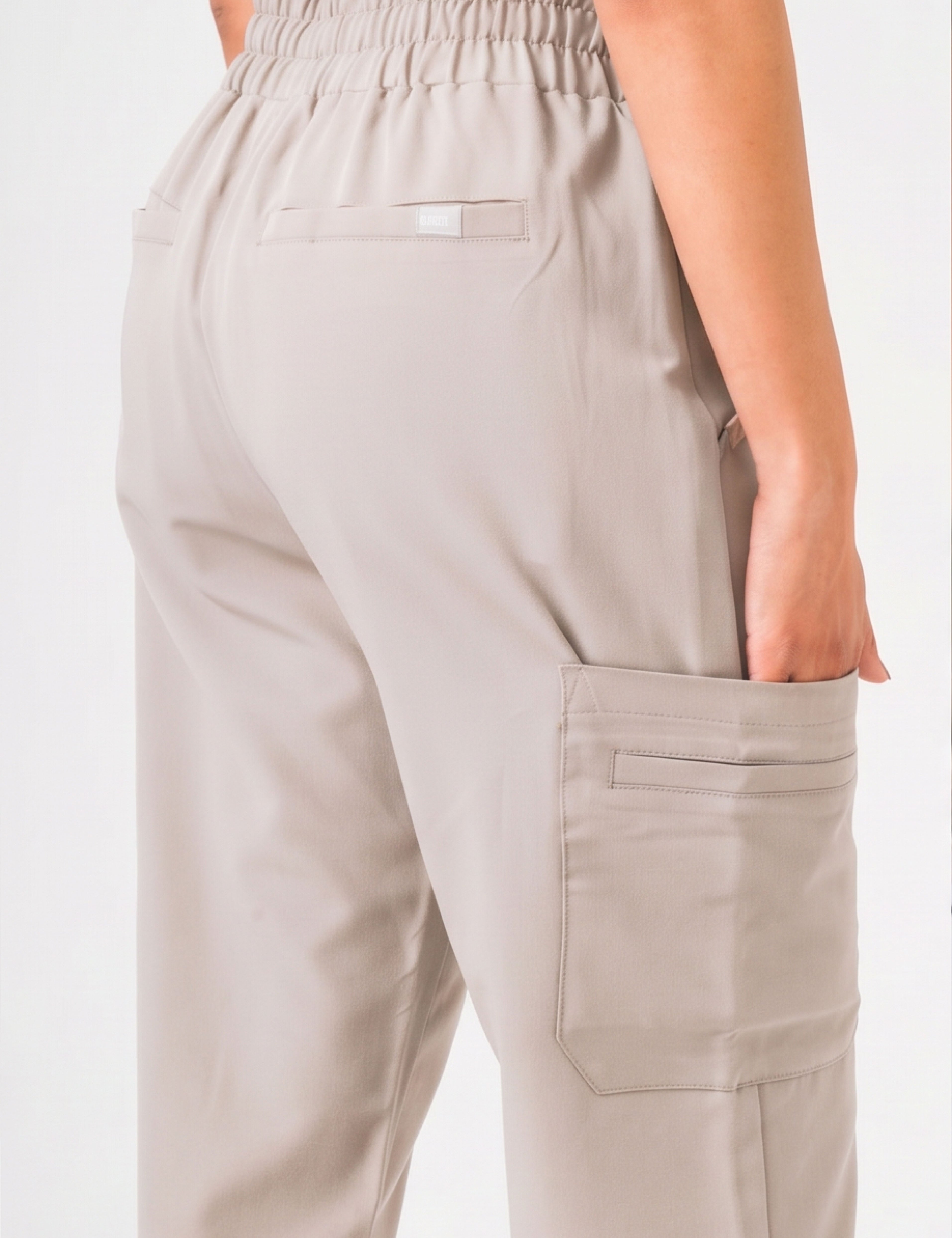 Backclose-upLuluSandstone.jpg
