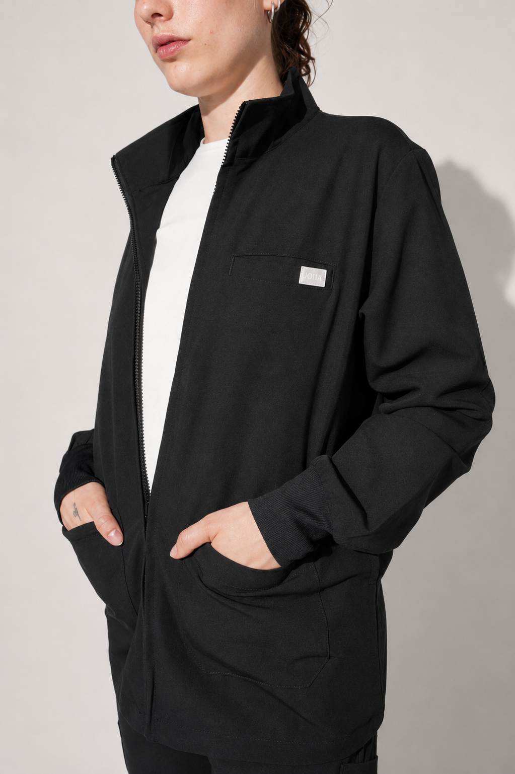 Katherine Scrub Jacket -Black