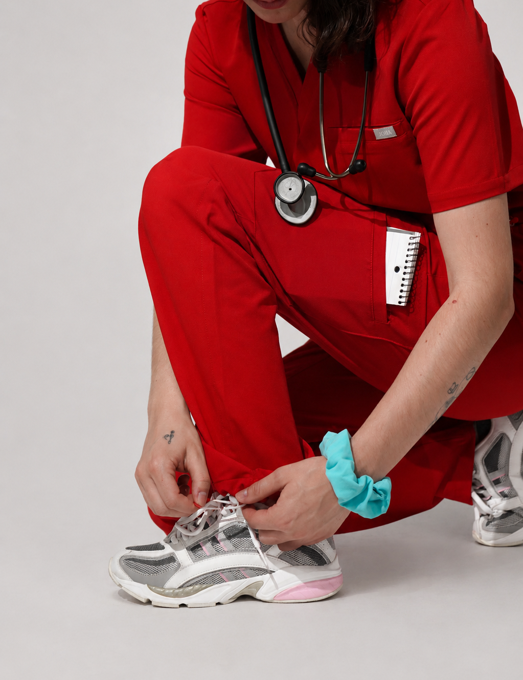 joiia-ruby-red-lulu-straight-leg-female.png