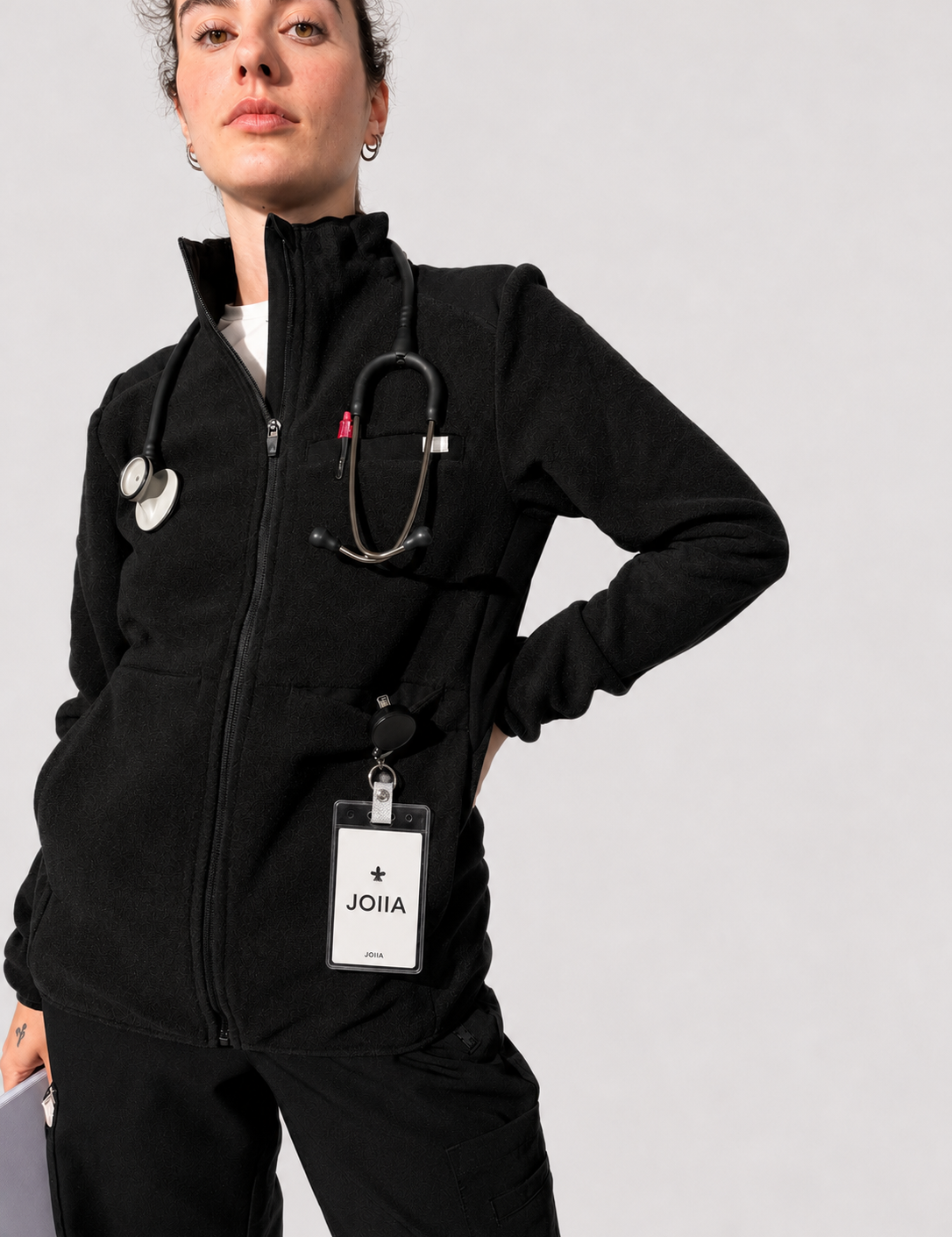 joiia-sarah-black-jackets-female-canada_9.png