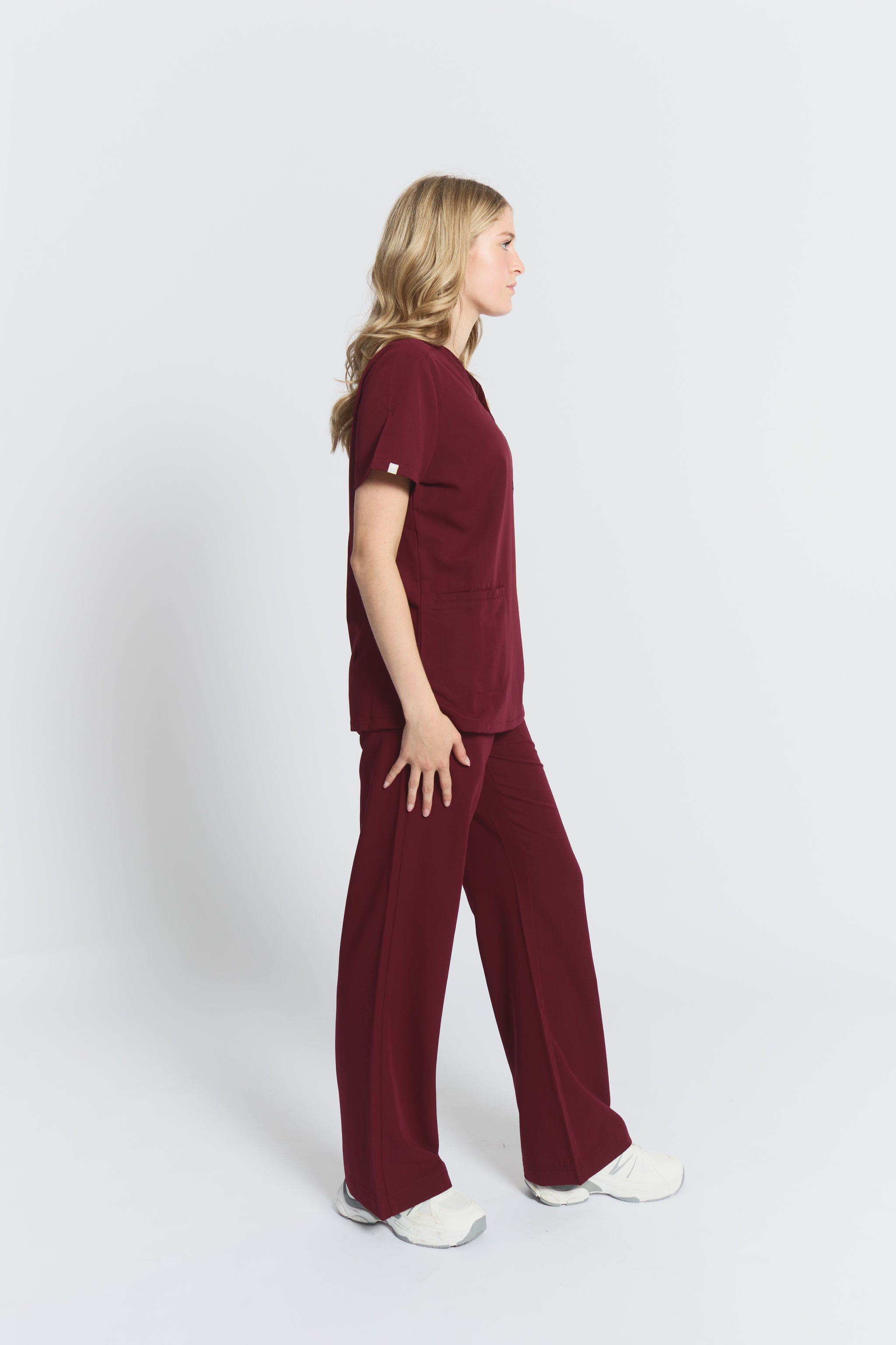 Victoria Scrub Top - Burgundy